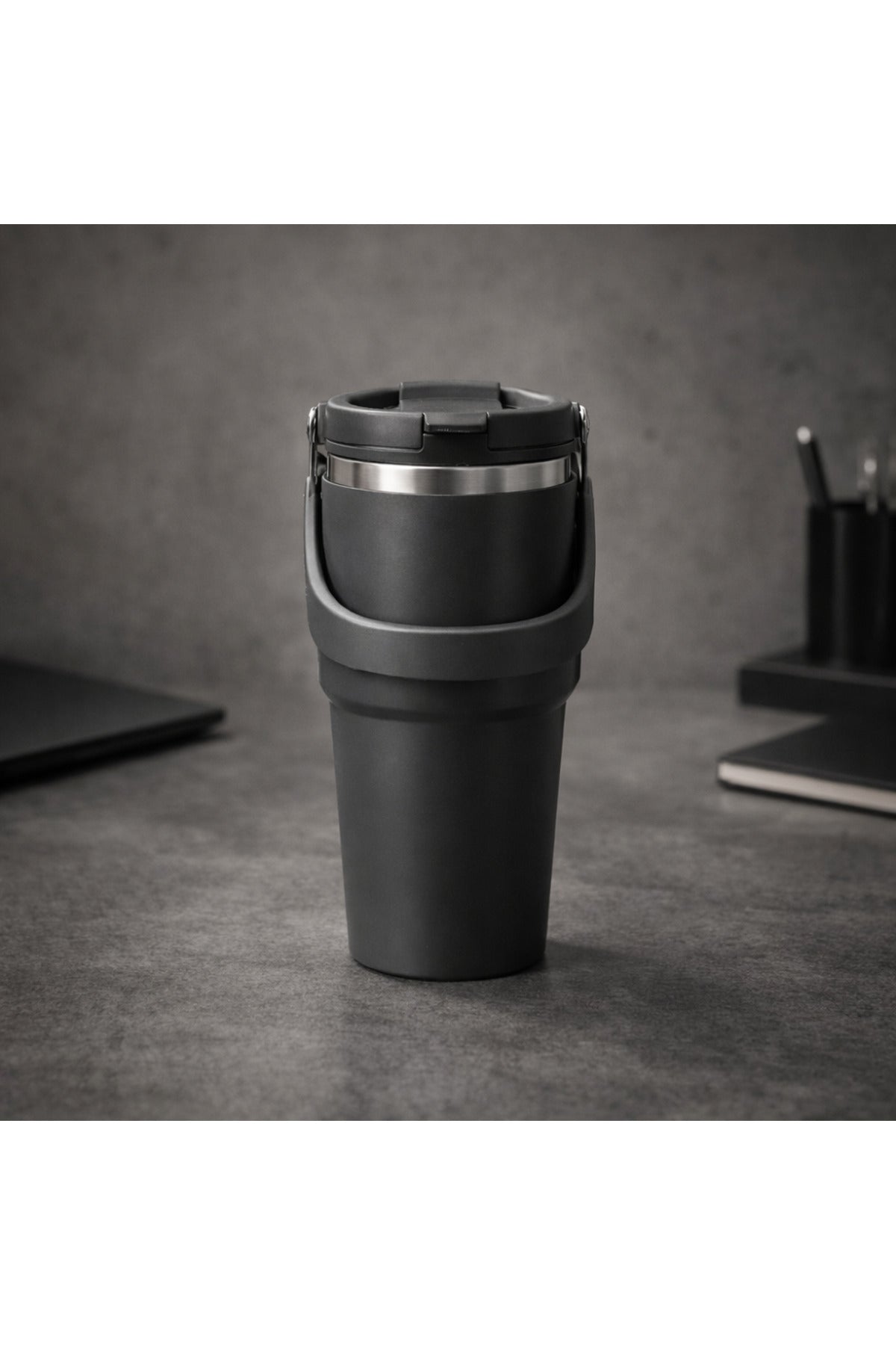 700 Ml Taşıma Kulplu Çelik Termos Mug Vakumlu Isı Yalıtımlı Sızdırmaz Dayanıklı Bardak