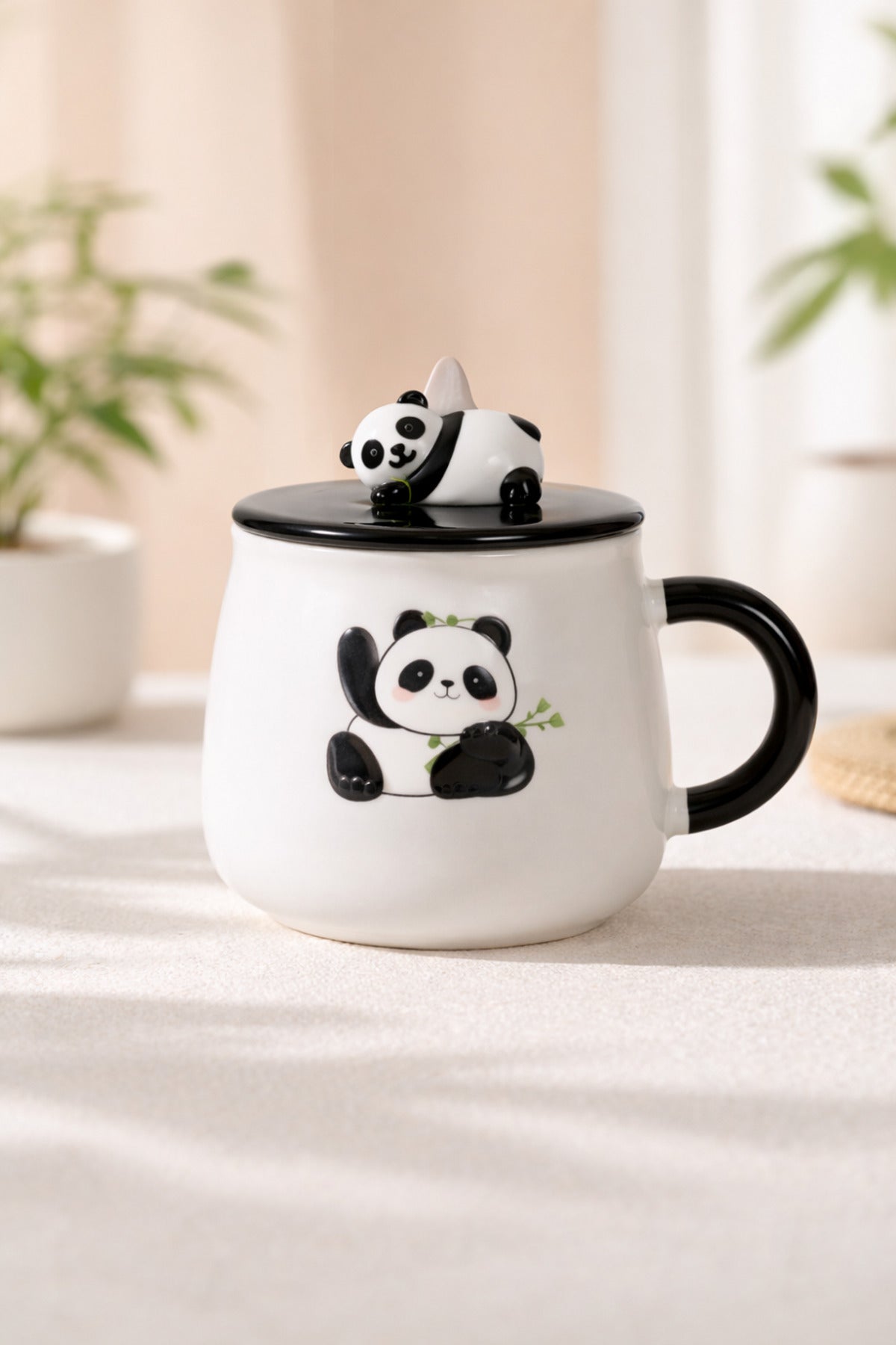 Sevimli Panda Kapaklı Seramik Kupa 500 ml – Panda Figürlü Kapaklı Kupa Bardak