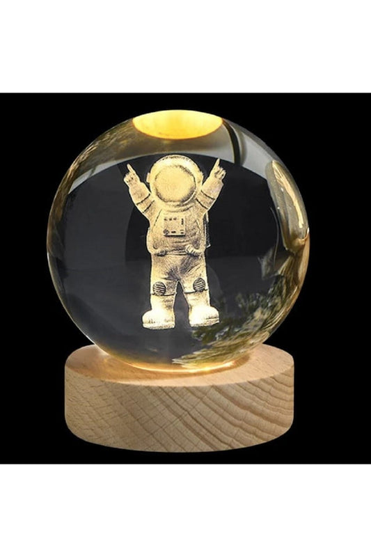 Kristal Toplu Astronot Cam Küre