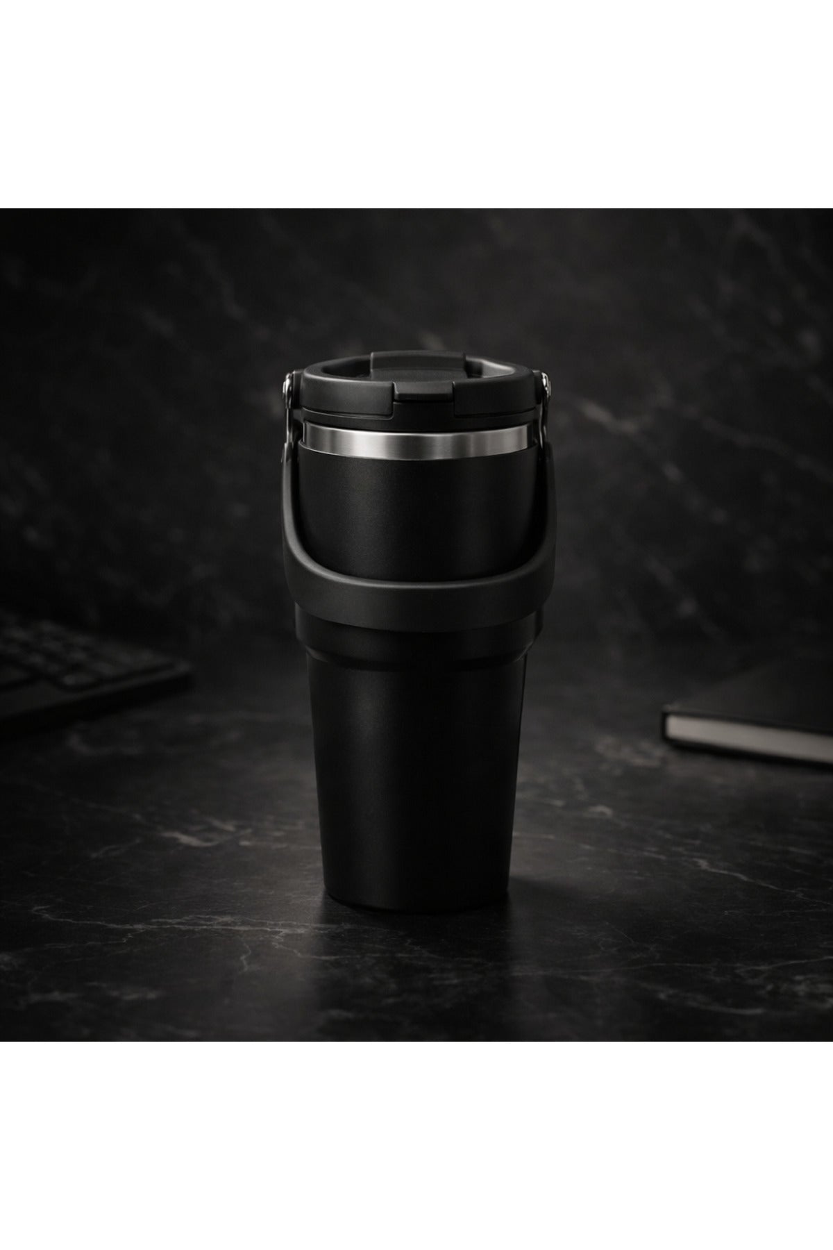 700 Ml Taşıma Kulplu Çelik Termos Mug Vakumlu Isı Yalıtımlı Sızdırmaz Dayanıklı Bardak