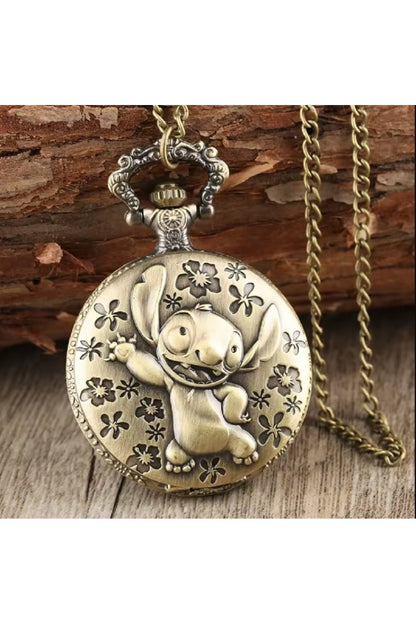 Yeni Disney Stitch cep saati Anime 3D Düz Tasarım çocuk Kuvars Çevirme Cep Saati