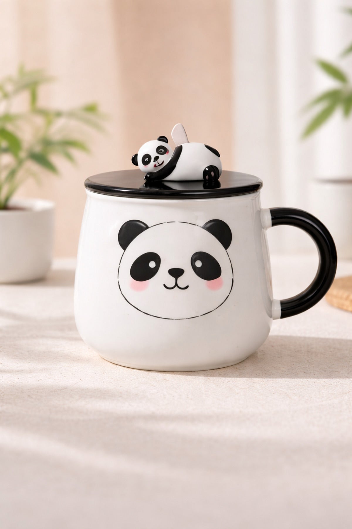 Sevimli Panda Kapaklı Seramik Kupa 500 ml – Panda Figürlü Kapaklı Kupa Bardak