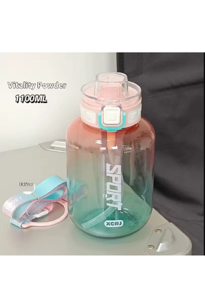 1100ml Büyük Kapasiteli Taşınabilir Spor Matarası Meşrubat Termos Pipetli Kamp Koşu Matarası