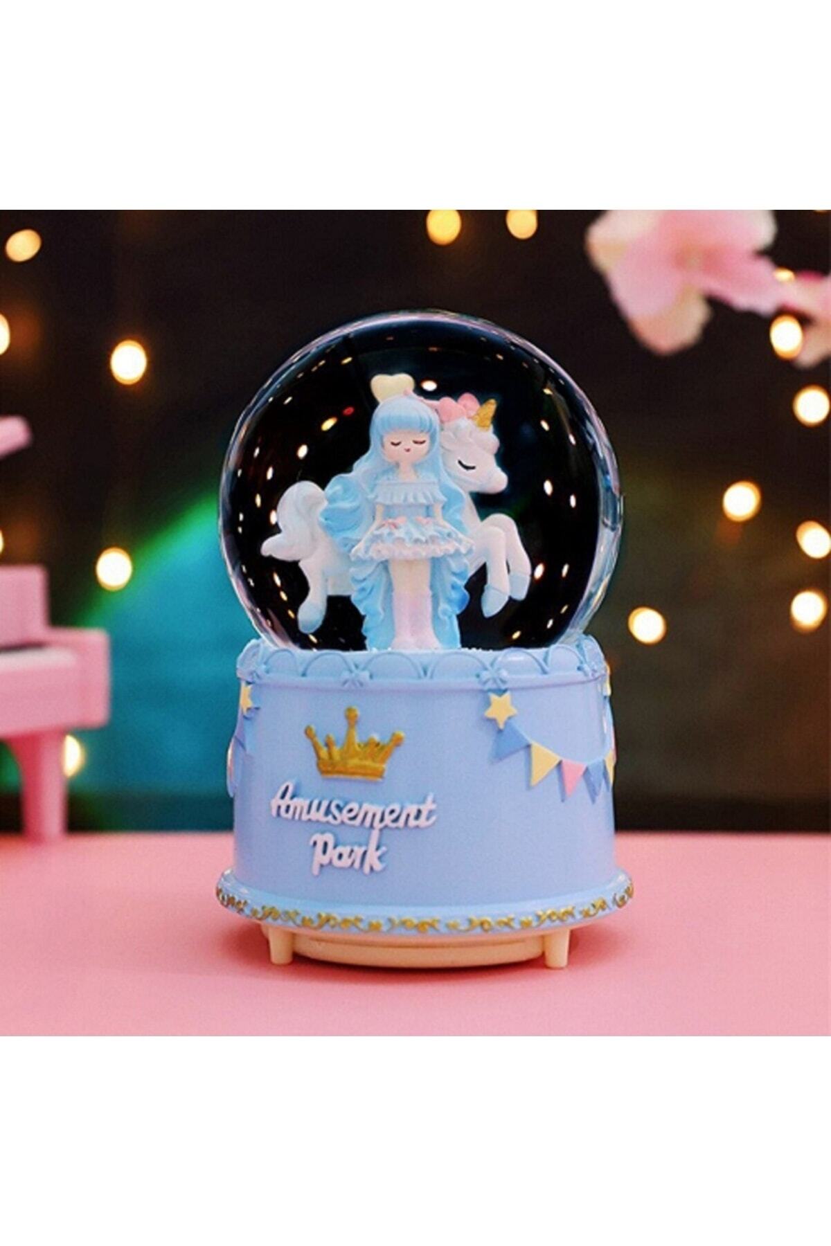 Sevimli Kız Tasarımlı Unicorn Püskürtmeli Işıklı Müzikli Büyük Boy Kar Küresi