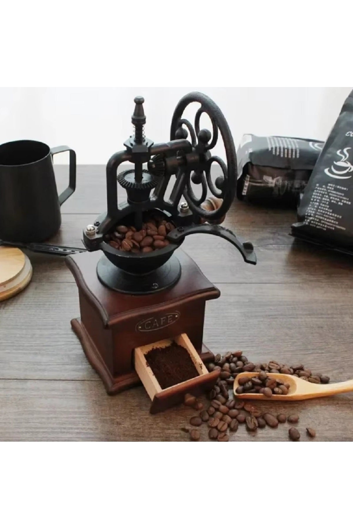 Cafeteira Tarzı Manuel Kahve Değirmeni El Dökme Retro El Yapımı Kahve Makinası