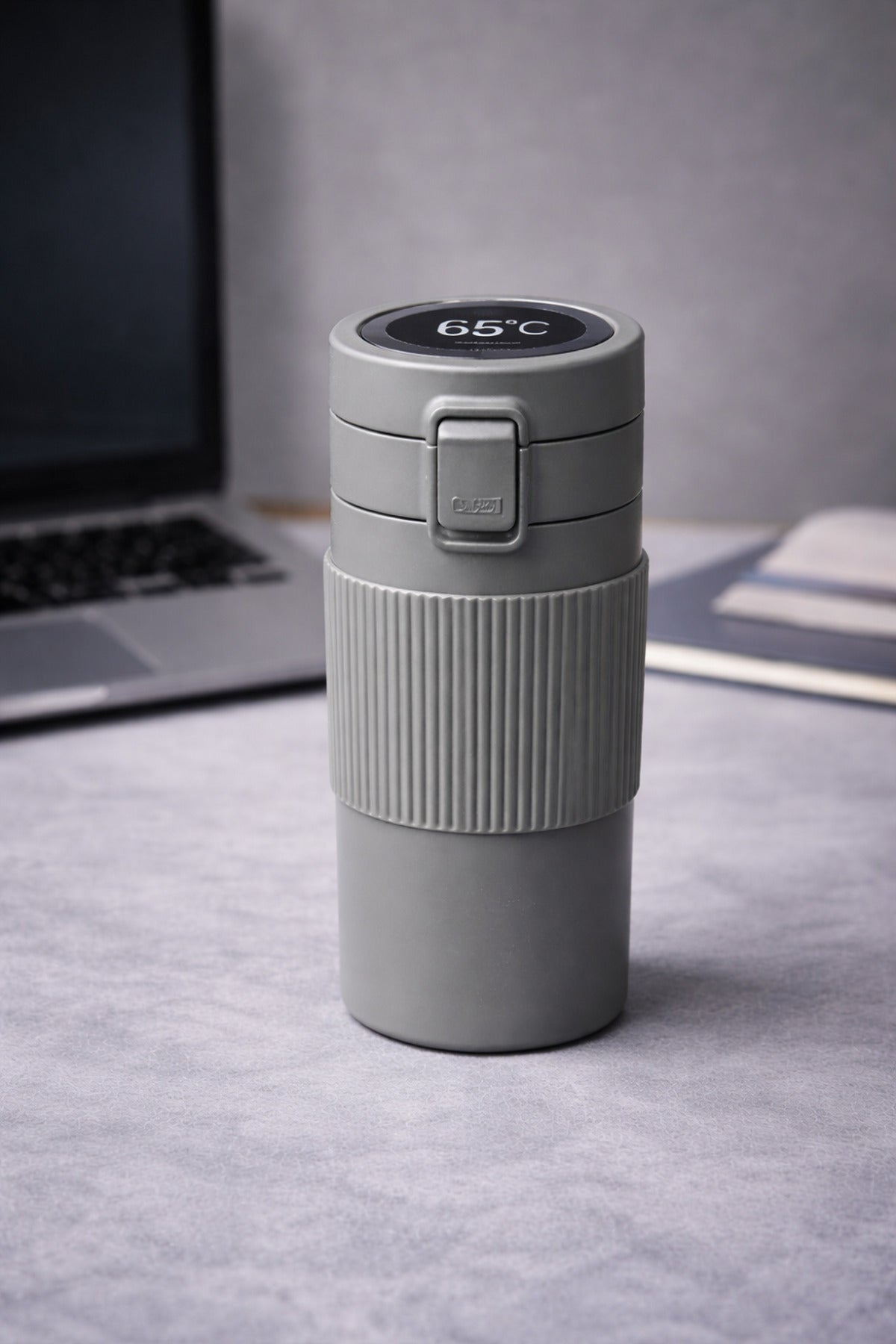 500 Ml Dijital Göstergeli Çelik Termos Mug Vakumlu Isı Yalıtımlı Sızdırmaz Kapak Bardak