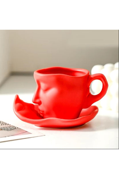 Öpücük Kupalar Romantik Tasarım Çay Fincanı 100 Ml Soyut Çift Tasarım