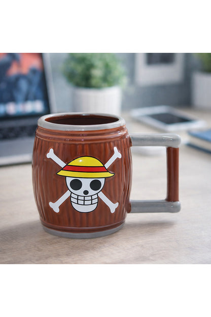 One Piece Luffy Şapkalı Kafatası Logolu Varil Tasarımlı Seramik Kupa Bardak