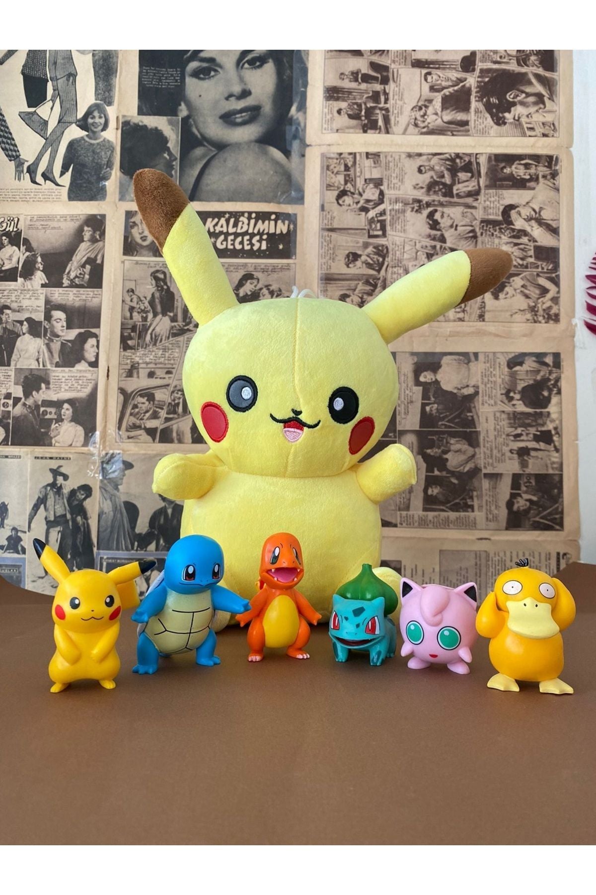 45cm Sevimli Pikachu Anime Peluş Yastık Ve 6/Takım Pokemon Figür Seti