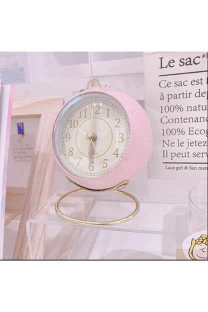 Retro Quartz Sessiz Ve Işıklı Masa Saati