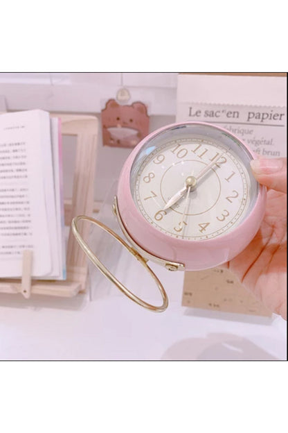 Retro Quartz Sessiz Ve Işıklı Masa Saati