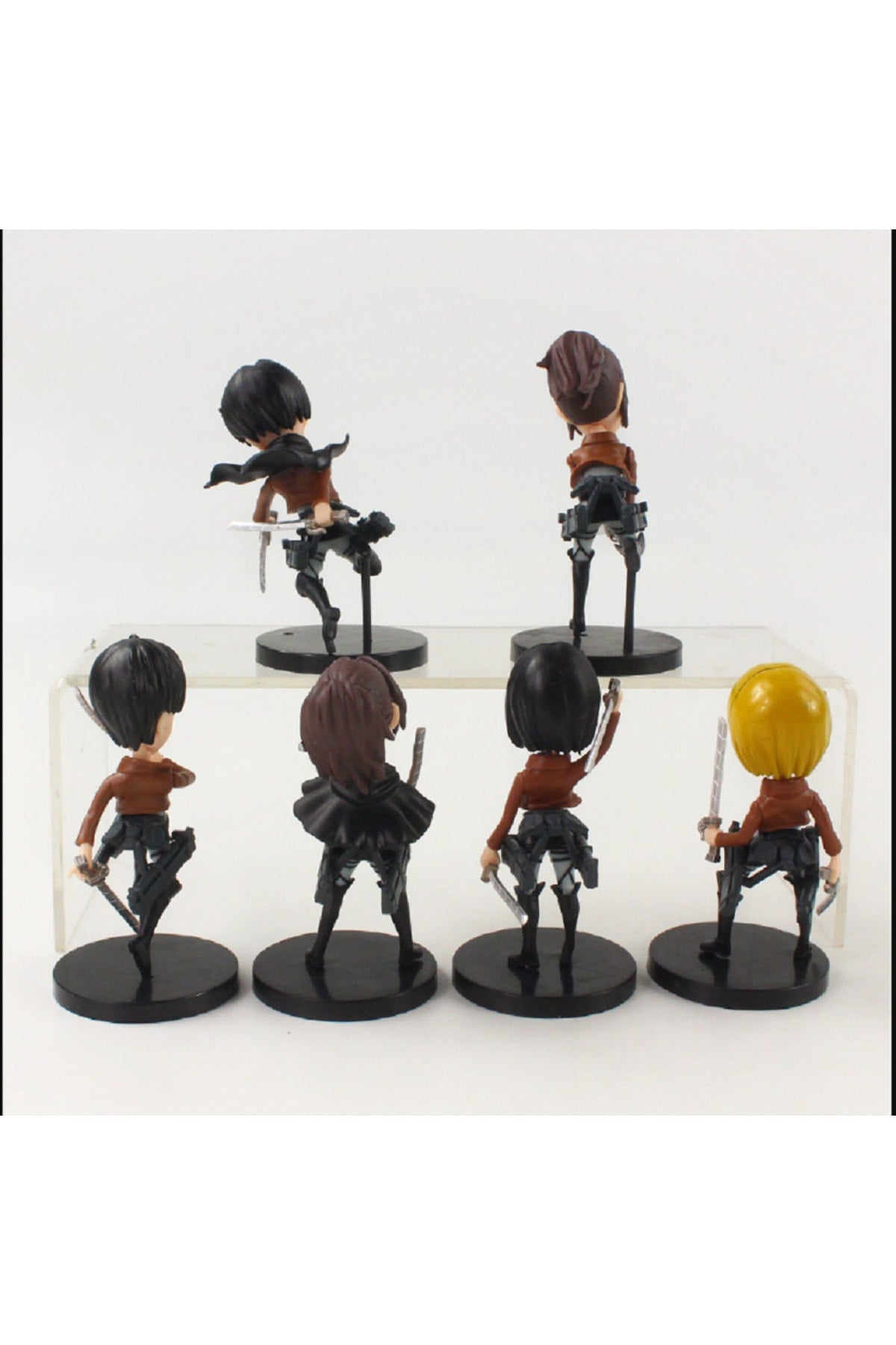 9cm 6 Adet/grup Titan Eren Jager Mikasa Levi Ackerman Arlert Hanji Zoe Sasha Braus Pvc Biblo Seti