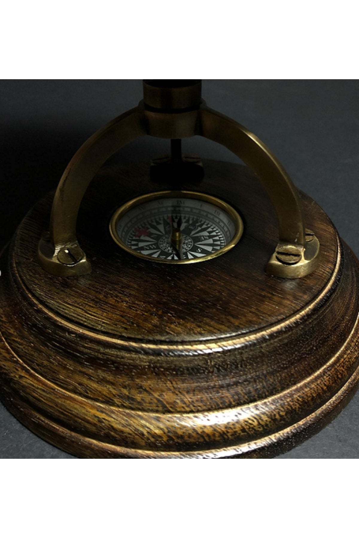 Özel Tasarım Pusulalı Pirinç Işleme Retro Dünya Küre