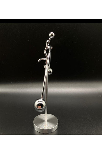 Newton Denge Adam - Dynamic Balancing Instrument