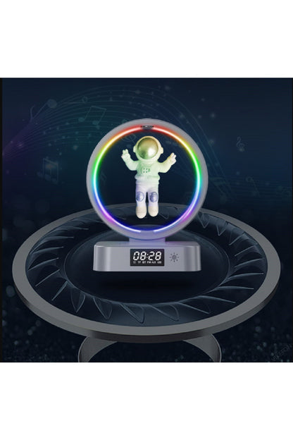 Çok Fonksiyonlu Astronot Kablosuz Şarj Standı Çalar Saat Hoparlör Rgb Iphone 14 13 12 Samsung Xiaomi