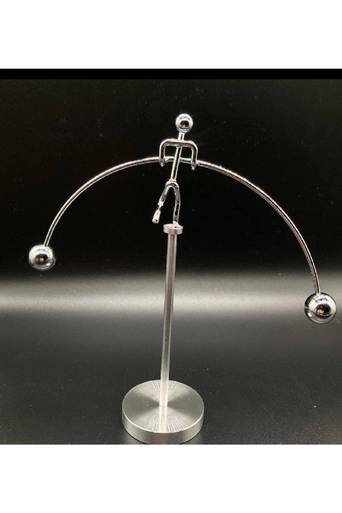Newton Denge Adam - Dynamic Balancing Instrument