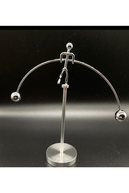 Newton Denge Adam - Dynamic Balancing Instrument
