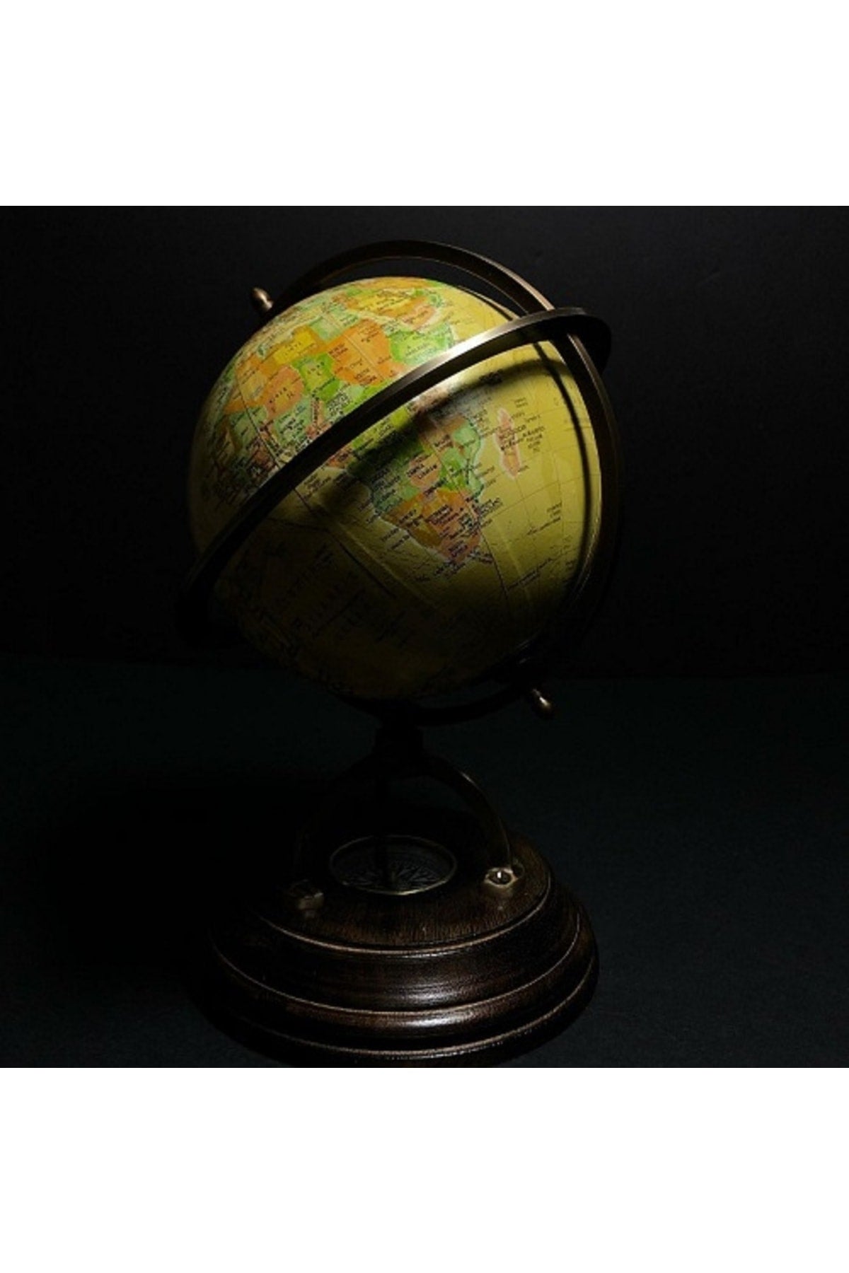 Özel Tasarım Pusulalı Pirinç Işleme Retro Dünya Küre