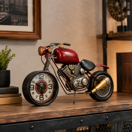 Dekoratif Motosiklet Masa Saati – Kırmızı Vintage Motor Tasarımlı Metal Masa Dekoru 44x8x24 Cm